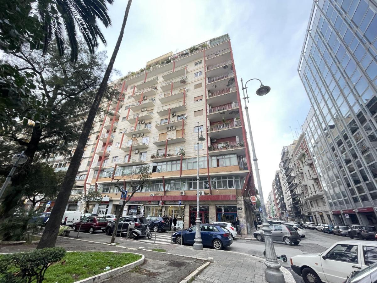 Cconforthotels Appartamento Skyline Барі Екстер'єр фото