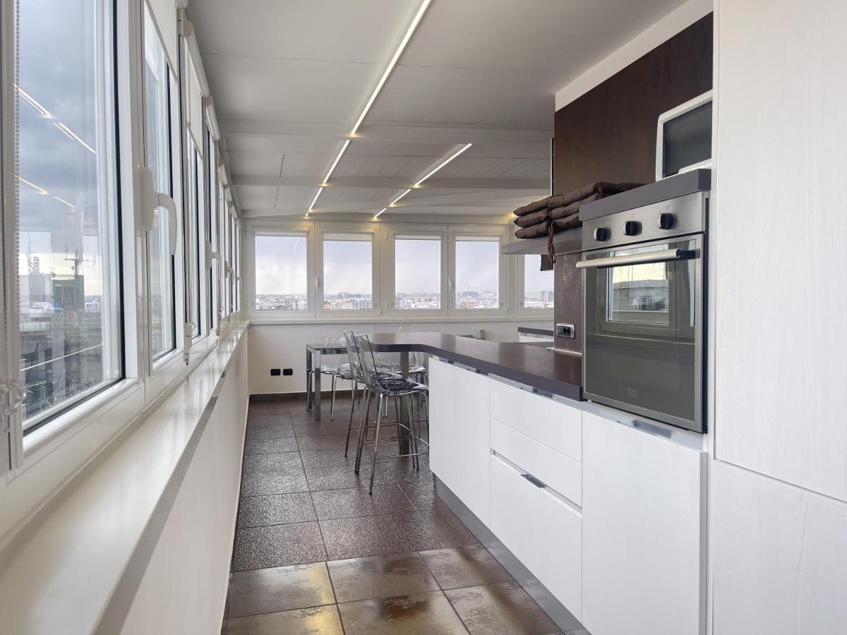 Cconforthotels Appartamento Skyline Барі Екстер'єр фото