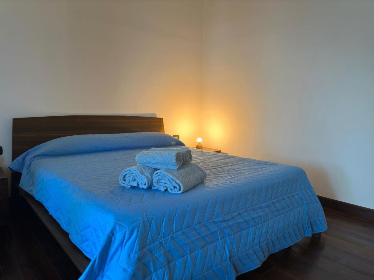 Cconforthotels Appartamento Skyline Барі Екстер'єр фото